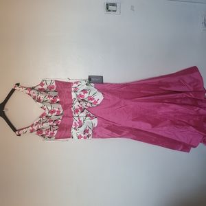 NWT FABULOUSS BY MAC DUGGAL 77172F. sz:18